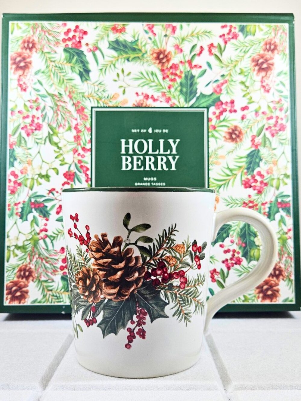 Pottery Barn Holly Berry Mug Set of 4 17oz Christmas Coffee Tea Cups NEW